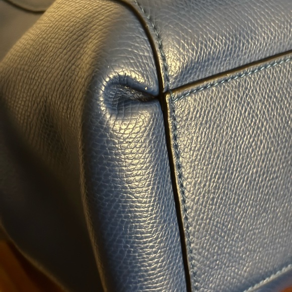 Coach Christie Carryall - Picture 9 of 10